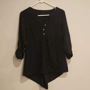 Black 3 quarter length sleeved blouse